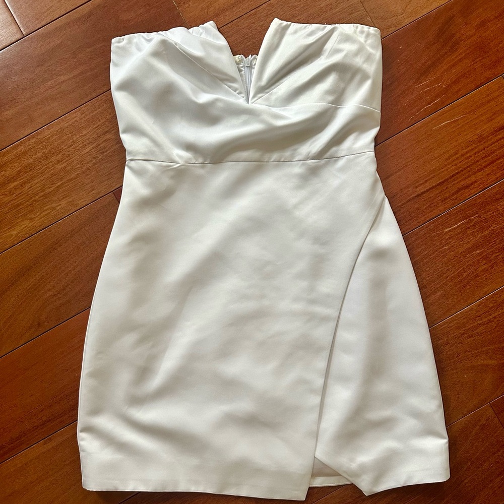 White strapless mini dress Size small